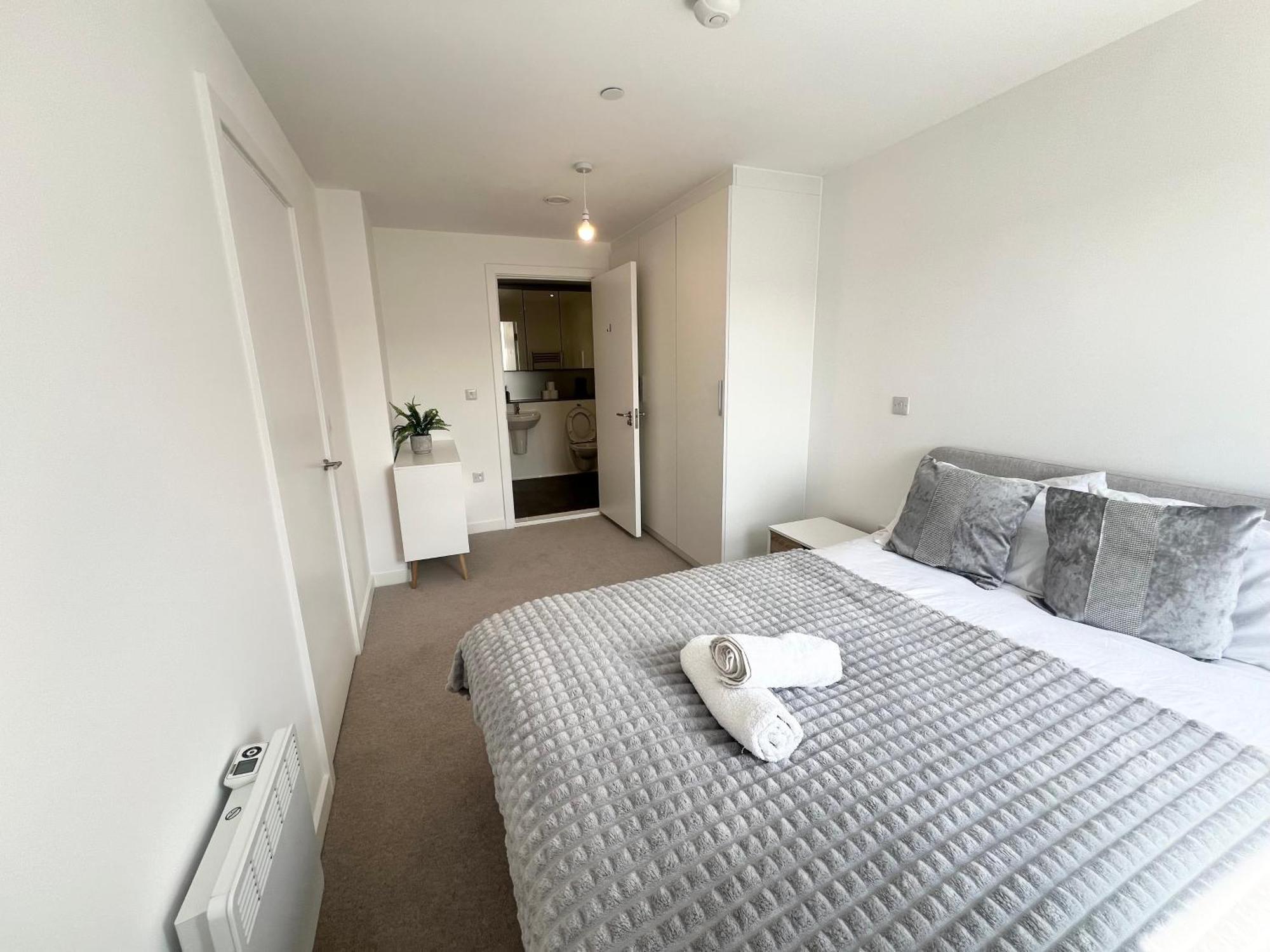 Lovely 2 Bedroom Apartment Manchester Luaran gambar